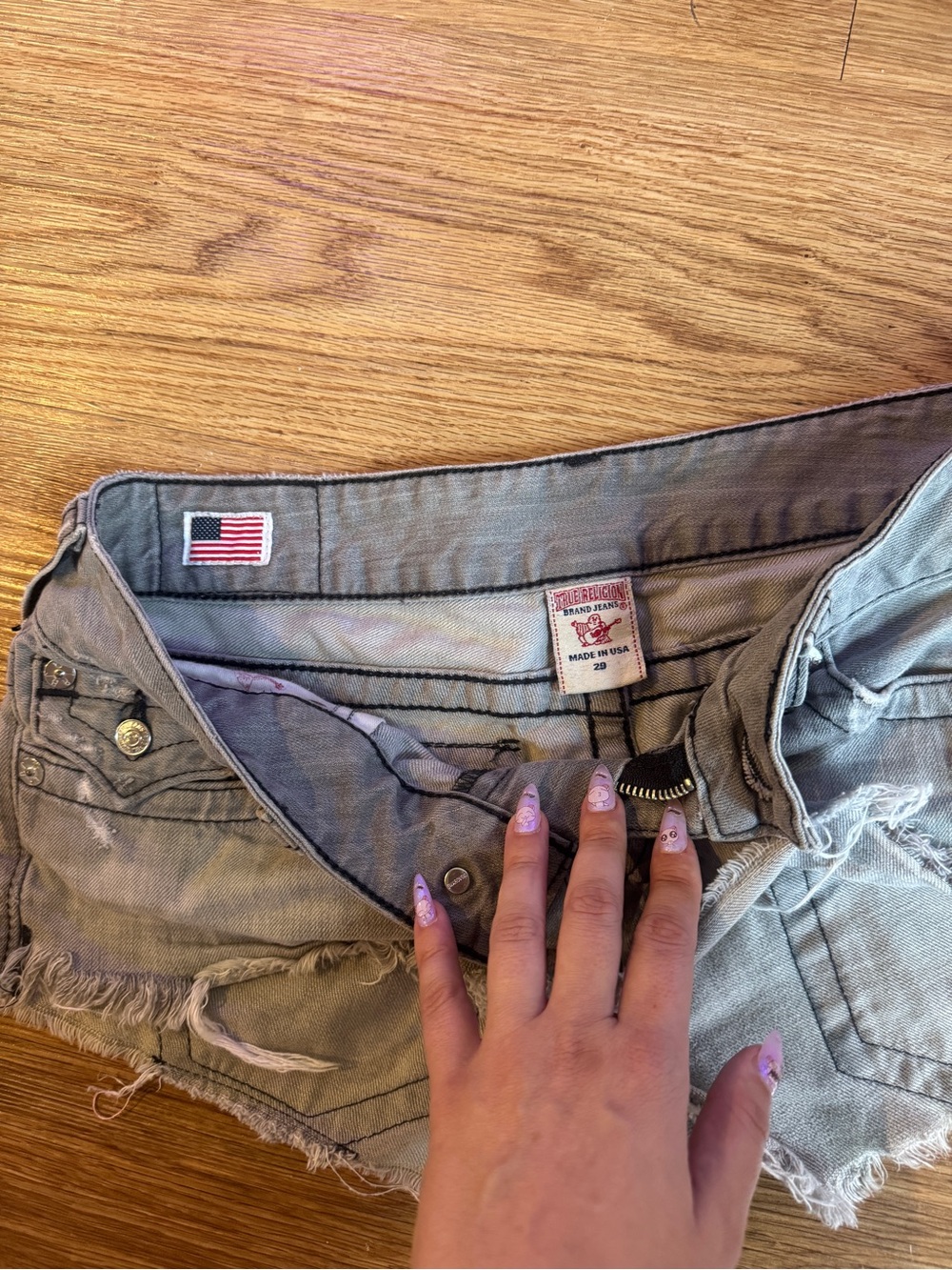 Vintage true religion shorts - Picture 3 of 3
